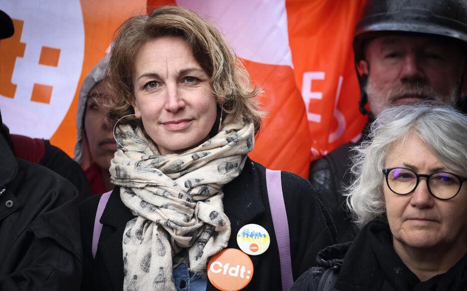 Γαλλία: «Το δώρο Χριστουγέννων δεν είναι ούτε γενναιοδωρία, ούτε πολυτέλεια»