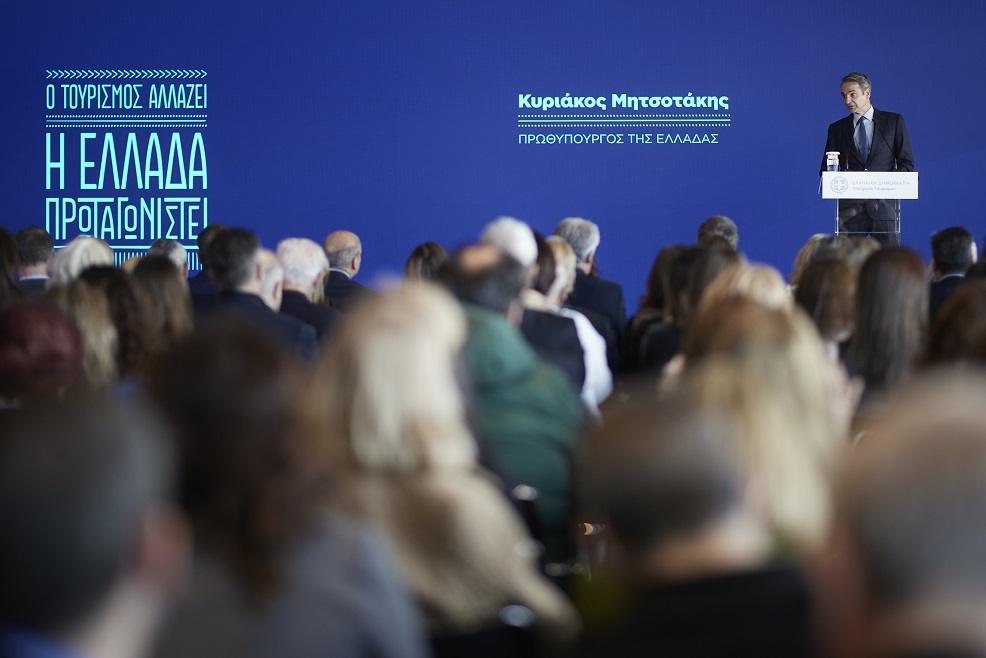 Ελληνικός τουρισμός: Μπαίνει τάξη μέσα από την «Λευκή Βίβλο»