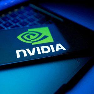 Nvidia: Oμάδα του Τραμπ εξετάζει την πώληση τσιπ H200 στην Κίνα