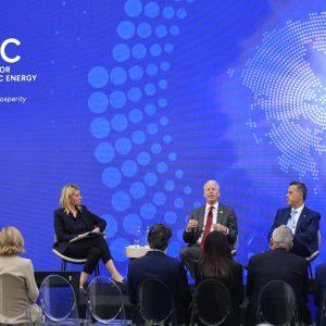 Live η Σύνοδος για τη Διατλαντική Ενεργειακή Συνεργασία – Ποιοι συμμετέχουν