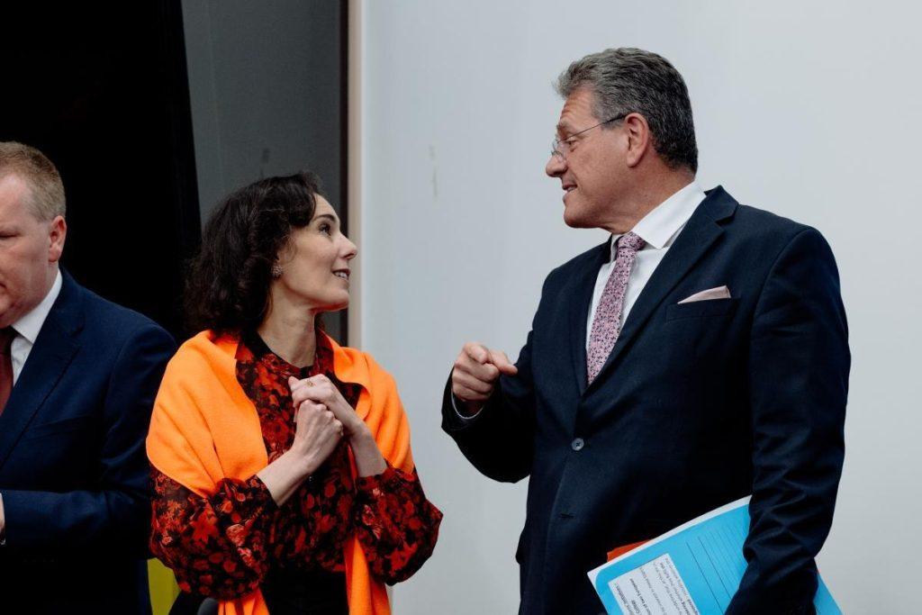 Δασμοί: Μπρα ντε φερ ΗΠΑ-EE για τους ψηφιακούς κανονισμούς