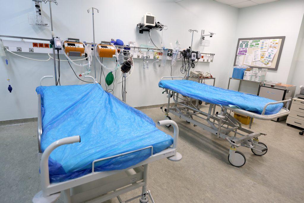 Greek Households Shoulder Heavy Health Costs, OECD Report Says