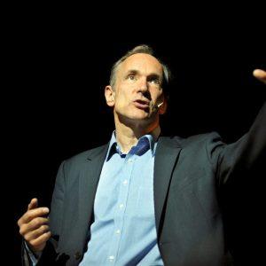 Tim Berners-Lee: Ο «πατέρας» του web προειδοποεί για την διαδικτυακή διαφήμιση