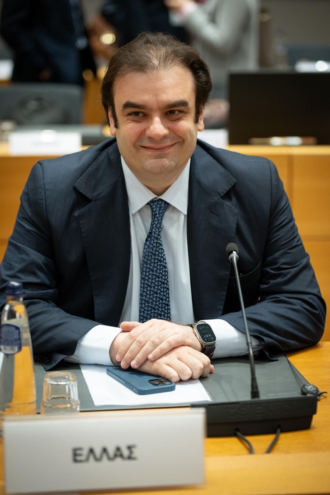 Πιερρακάκης: Το «μανιφέστο» Έλληνα υπουργού για την ηγεσία του Eurogroup