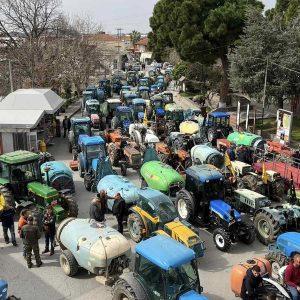 Αγρότες: Συλλαλητήριο με τρακτέρ στην Αγιά