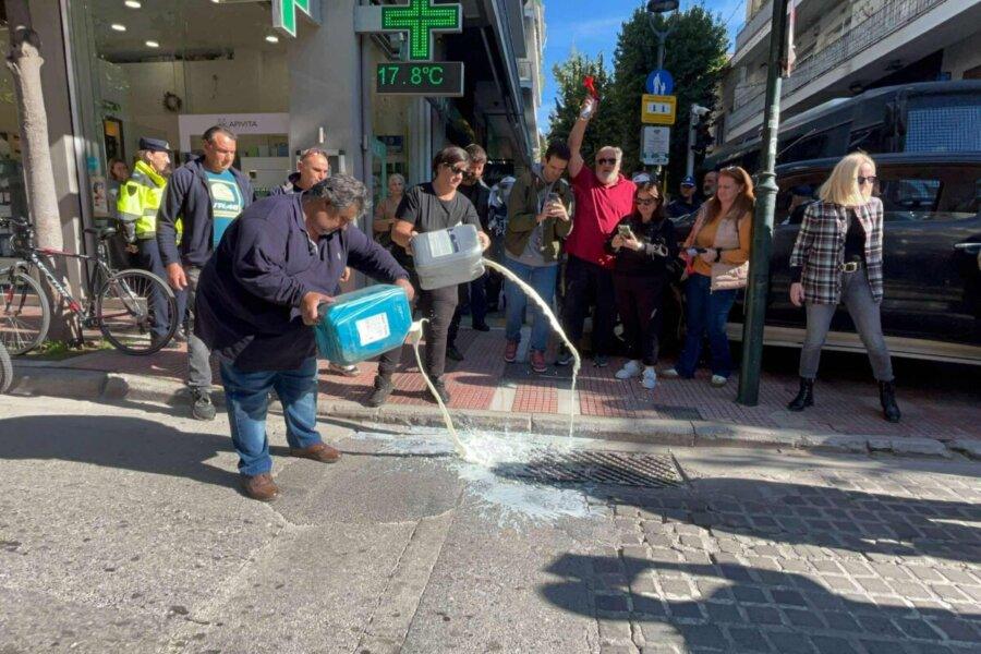 Κτηνοτρόφοι: Συγκέντρωση διαμαρτυρίας στη Λάρισα – «Θέλουμε τα πρόβατα μας πίσω»