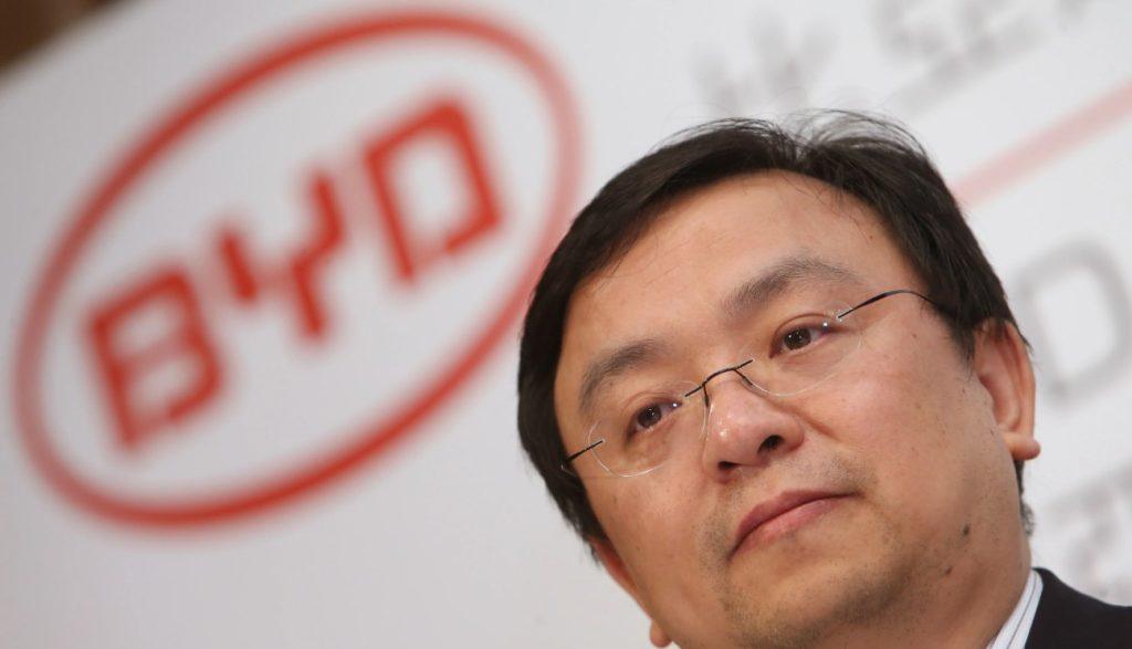 BYD: Εμπρός… πίσω πωλήσεις και κέρδη – Διφορούμενη η εικόνα της για το τρίμηνο