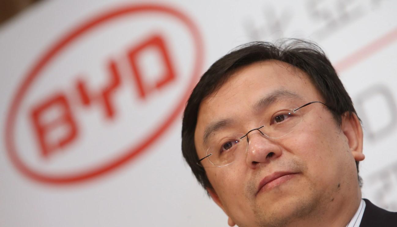 BYD: Εμπρός… πίσω πωλήσεις και κέρδη – Διφορούμενη η εικόνα της για το τρίμηνο