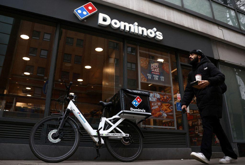 Domino’s: Παραιτείται ο CEO στη Βρετανία, «σερβίρεται» η αλλαγή στρατηγικής