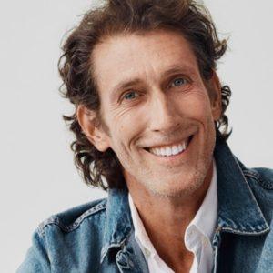 Gap: Τα τρικ της «ανάκαμψης» και το «αγκάθι» – Ο ρόλος της ομορφιάς