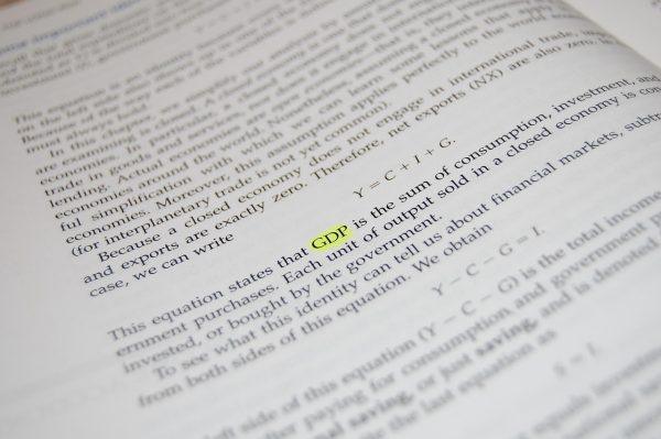 Το νέο οικονομικό εγχειρίδιο για τις κυβερνήσεις