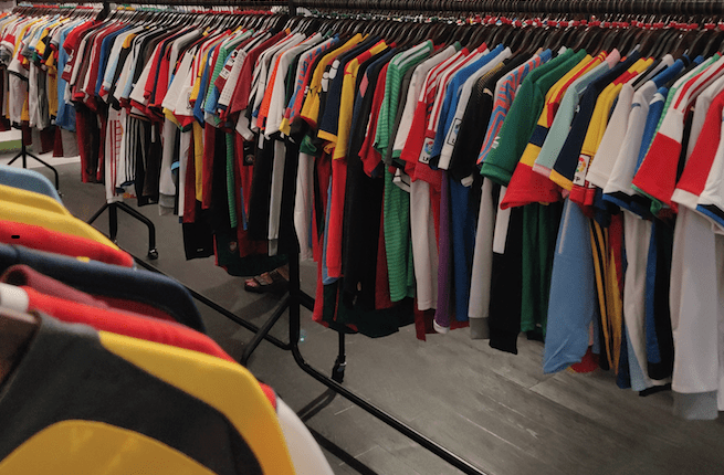 Δασμοί Τραμπ: Η Αμερική και το φθηνό εμπόρευμα – Μπορεί ο Τραμπ να αλλάξει μια εθνική συνήθεια;