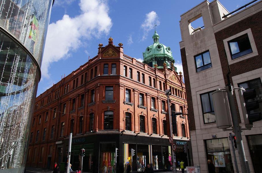 Ιρλανδία: Οι νέες ετικέτες αλκοόλ και η κουλτούρα των παμπ