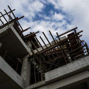 ΕΛΣΤΑΤ: Συνεχίστηκε η ανάκαμψη της οικοδομής και τον Αύγουστο