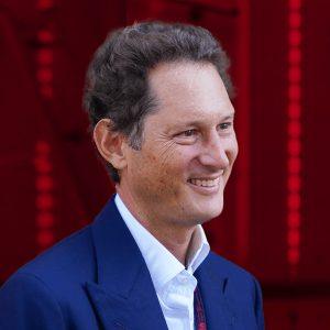 Stelantis: Πιέζει την ΕΕ για αναθεώρηση της απαγόρευσης κινητήρων εσωτερικής καύσης από το 2035