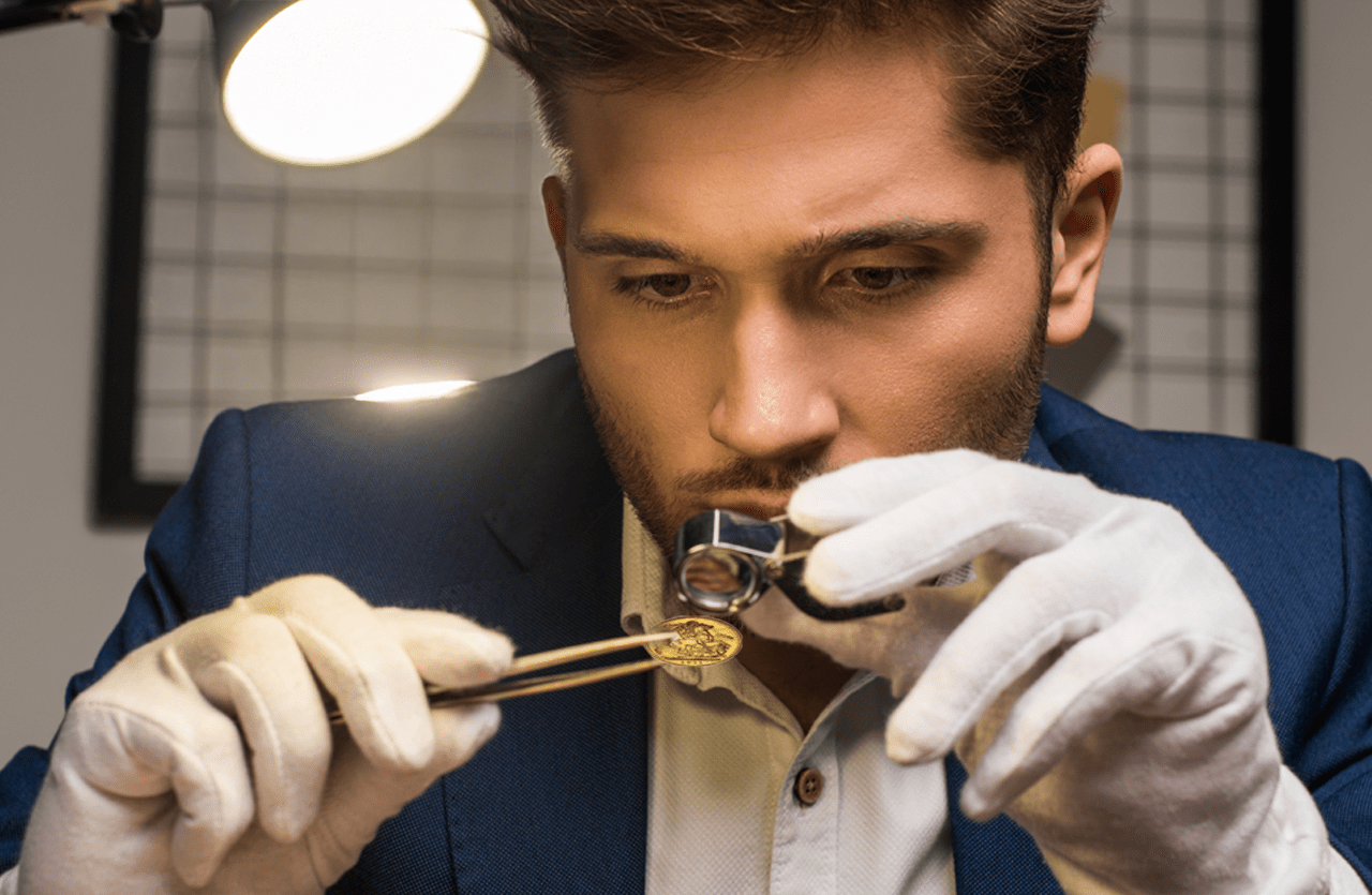 Χρυσές λίρες: Μια ανάσα από τα 1.000 ευρώ – Πόσες κατέχουν οι Έλληνες [γράφημα]