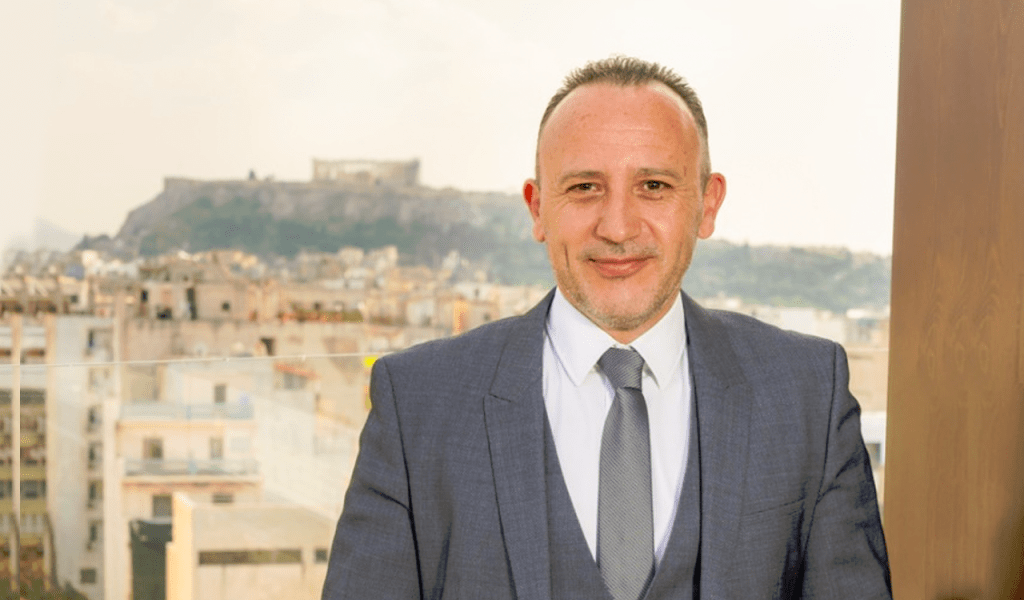 Zeus: Η στροφή από διαχειριστής σε ιδιοκτήτης ξενοδοχείων σε 10 χρόνια 