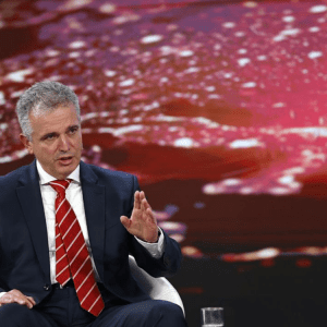 Σκλήκας: Τα ΕΛΤΑ ανακοίνωσαν με μια μέρα καθυστέρηση την παραίτησή του