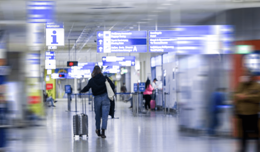 Ελευθέριος Βενιζέλος: Αυξήθηκαν σε 29,33 εκατ. οι επιβάτες στο 10μηνο [πίνακες]