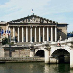 Γαλλία: Διεύρυνση των ανισοτήτων μεταξύ των εύπορων και των φτωχών στρωμάτων