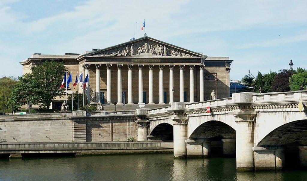 Γαλλία: Διεύρυνση των ανισοτήτων μεταξύ των εύπορων και των φτωχών στρωμάτων