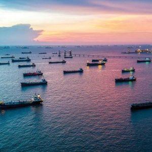 Ναύλοι: Πώς οι θαλάσσιες μεταφορές φέρνουν μείωση των τιμών στα ράφια