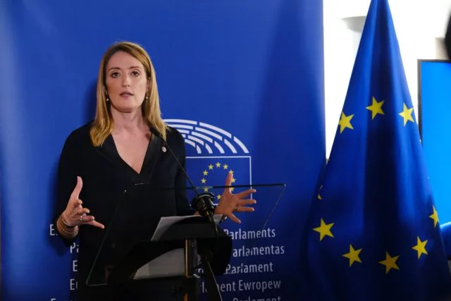 Μητσοτάκης: Θα συναντηθεί με την πρόεδρο του Ευρωπαϊκού Κοινοβουλίου, Ρομπέρτα Μέτσολα