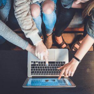 Social Media: Tα μέσα κοινωνικής δικτύωσης που έρχονται πρώτα στις προτιμήσεις των νέων