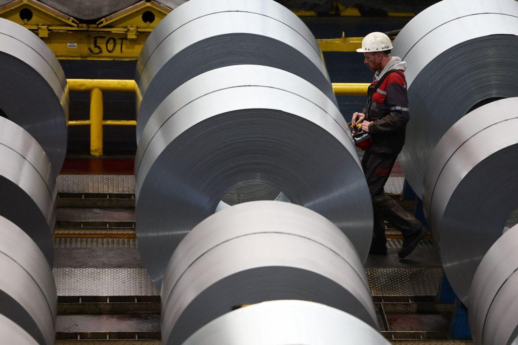 Χάλυβας: Σκληρό «παζάρι» ΗΠΑ με ΕΕ για τους ψηφιακούς κανόνες πριν μειώσει τους δασμούς