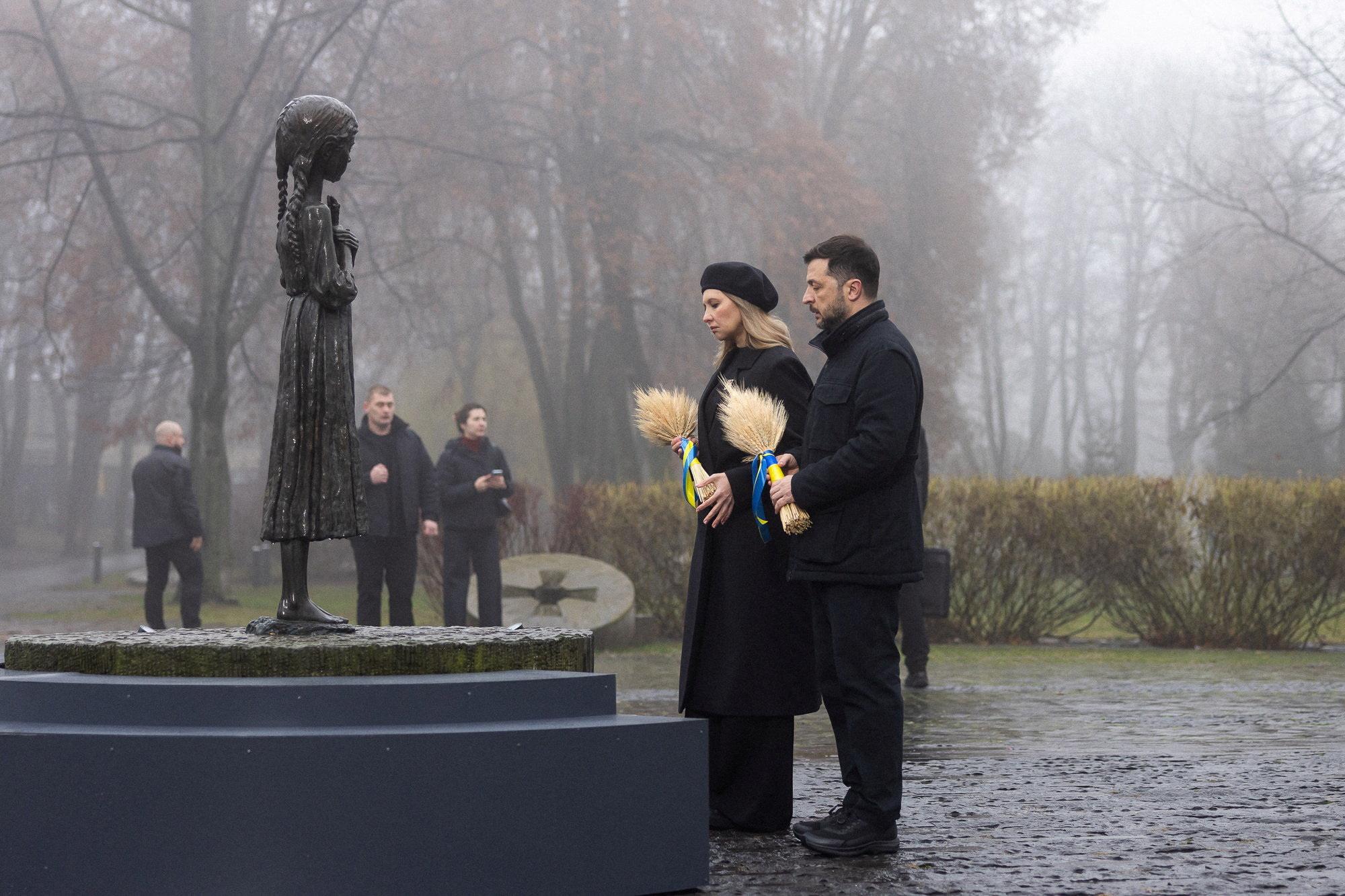 Politico – To δίλημμα Ζελένσκι: Να διαλέξει τη συμφωνία Τραμπ ή τους ασταθείς Ευρωπαίους φίλους του;