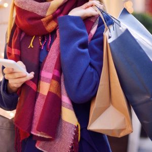 Retail: Το 2025 άφησε χάος, δασμούς αλλά και ευκαιρίες