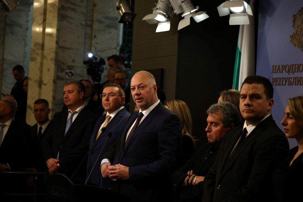 Βουλγαρία: Παραιτήθηκε η κυβέρνηση – Οι διαδηλώσεις των τελευταίων εβδομάδων