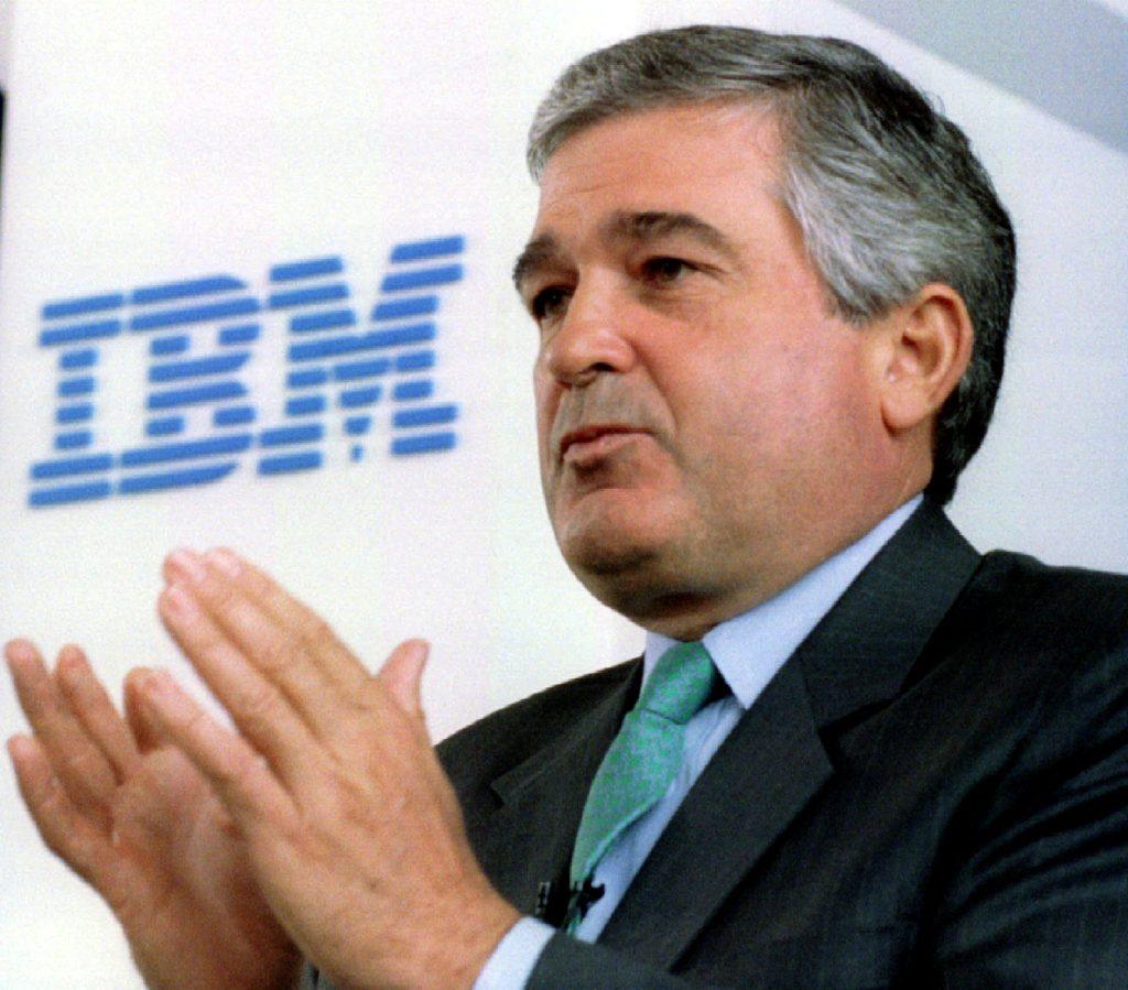 IBM: Πέθανε ο Λούις Γκέρστνερ – Ποιος είναι ο άνθρωπος που την ανέστησε