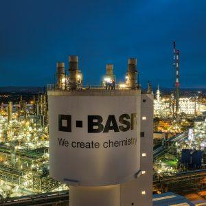 BASF: Εργασιακή ειρήνη, τουλάχιστον, για 3 χρόνια – Θετική κατάληξη για τις διαπραγματεύσεις με τους εργαζομένους