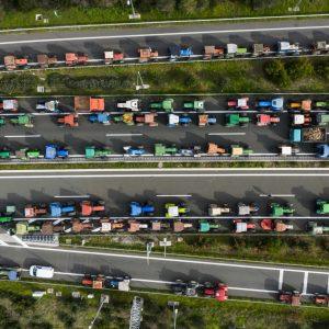 Αγρότες: Το «plan b» για τα μπλόκα