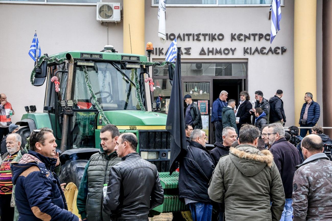 Αγρότες: Αποφασίζουν για το μέλλον των κινητοποιήσεων