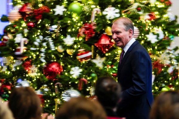 Γιορτές: Τα δώρα που επιλέγουν οι οικονομικοί σύμβουλοι για τους πελάτες τους