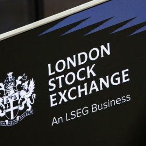 FTSE 100: Οι χειρότερες και καλύτερες επιδόσεις το 2025