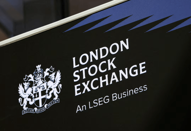 FTSE 100: Οι χειρότερες και καλύτερες επιδόσεις το 2025
