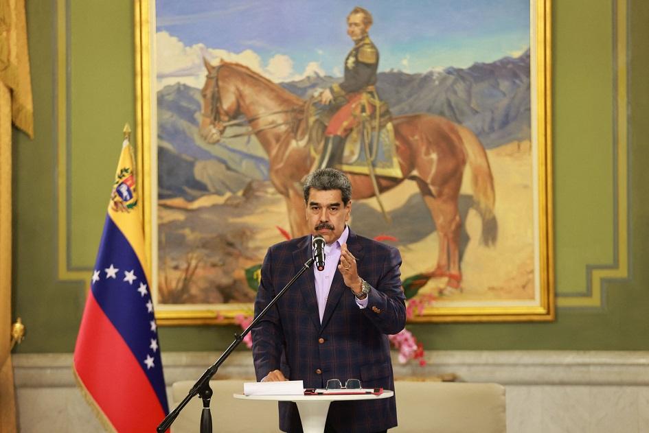 Μαδούρο: «Καταγγέλλουμε την επίθεση των ΗΠΑ – Ο λαός να βγει στους δρόμος – Προετοιμασία για ένοπλο αγώνα»