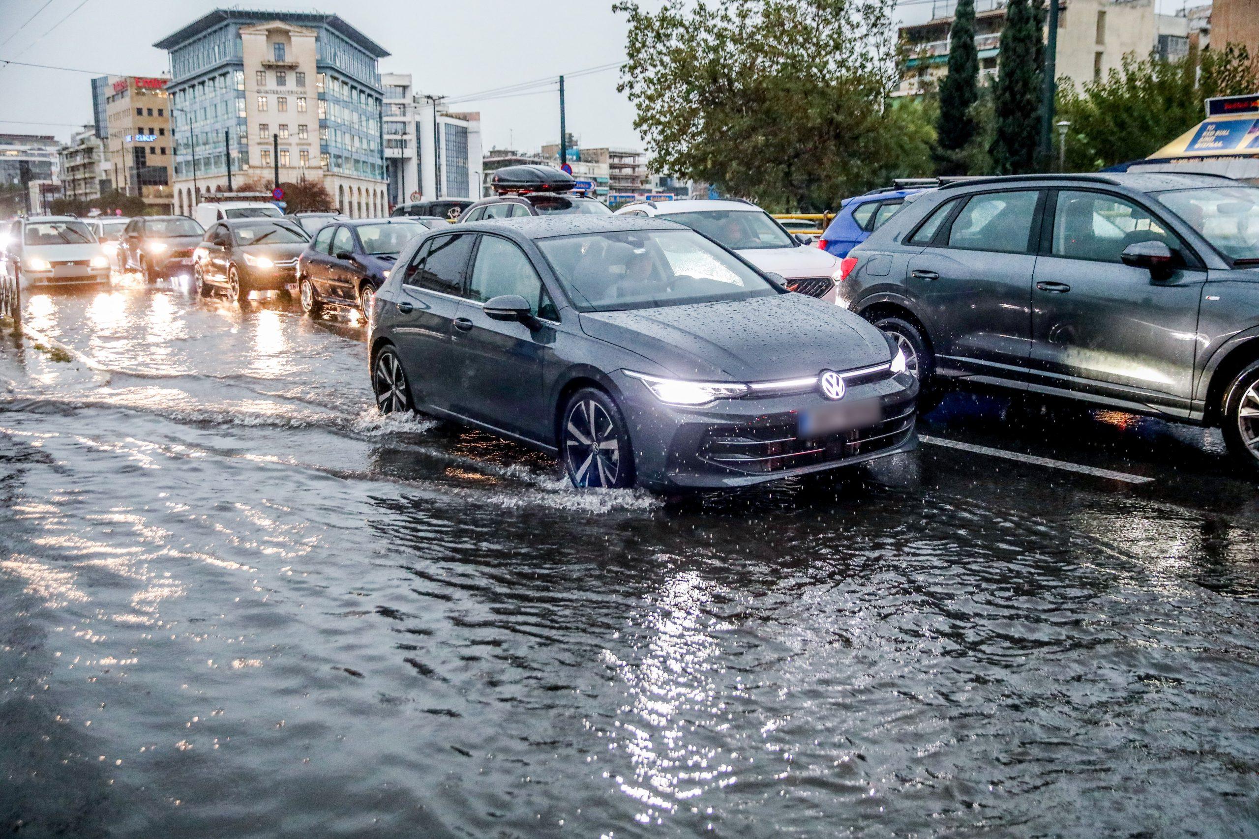 Κακοκαιρία Byron: Τι ισχύει σε δημόσιο και ιδιωτικό τομέα