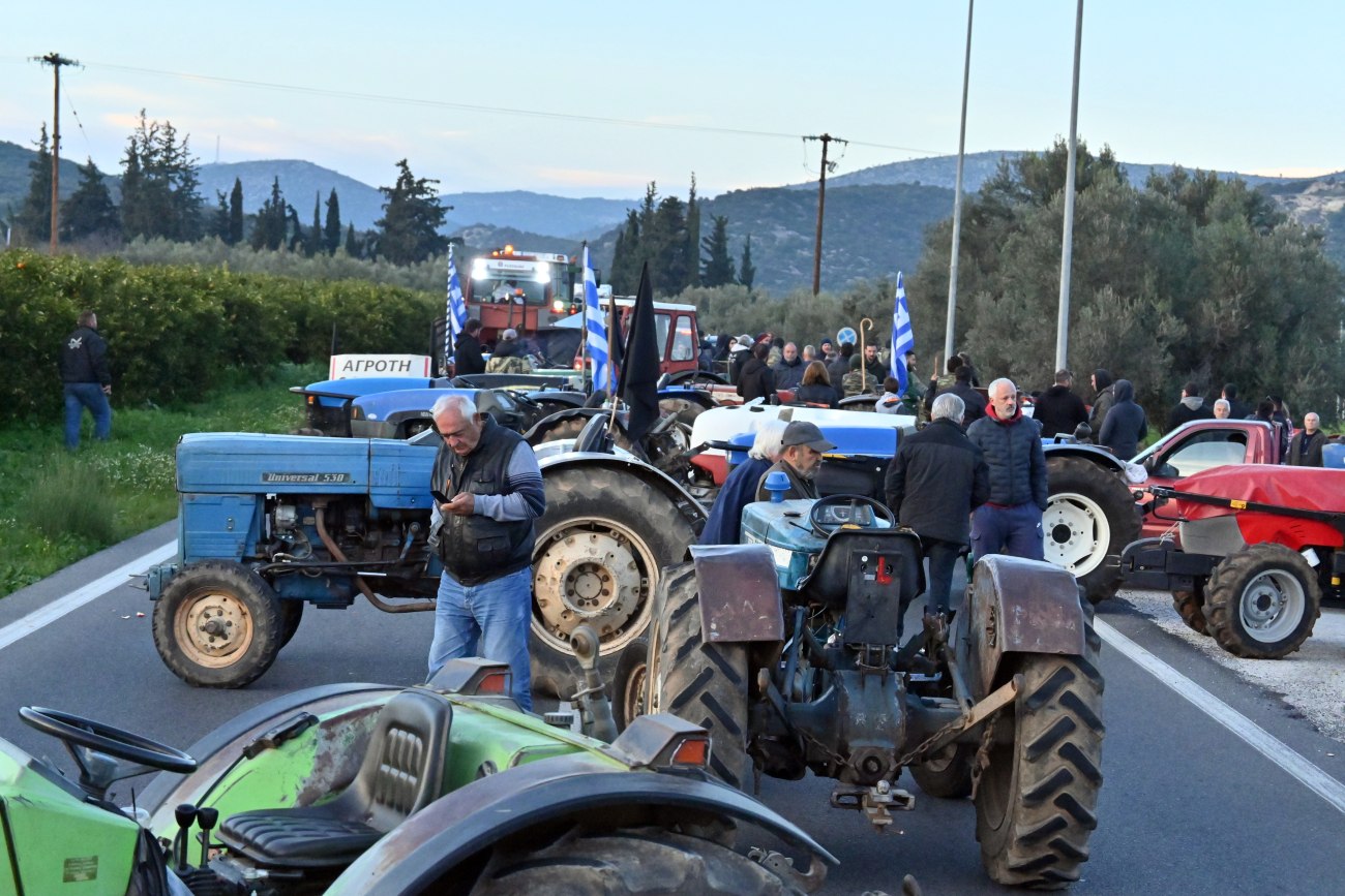Τσίαρας: Live οι δηλώσεις για τα μπλόκα και τα αιτήματα των αγροτών