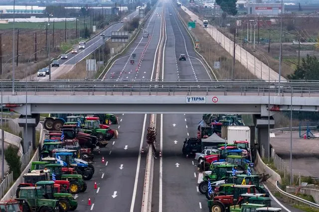 Αγροτικές κινητοποιήσεις: Τα «κλειδιά» που θα ανοίξουν τον δρόμο στον διάλογο