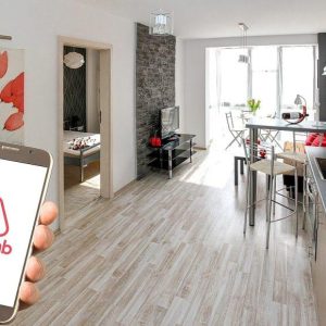 Airbnb: Νέα άνοδος για τον αριθμό των καταλυμάτων τον Νοέμβριο