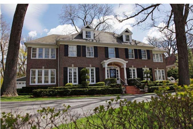 Home Alone: Το θρυλικό σπίτι ανακαινίζεται με στυλ 90s