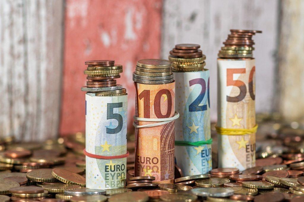 Πληρωμές: Ποιοι πάνε ταμείο από σήμερα μέχρι την Παραμονή Χριστουγέννων