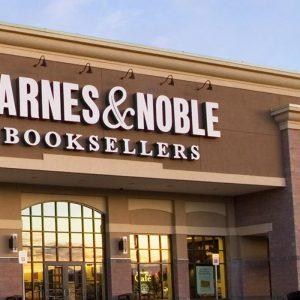 Elliott Management: Ετoιμάζει δημόσια προσφορά για Barnes & Noble και Waterstones