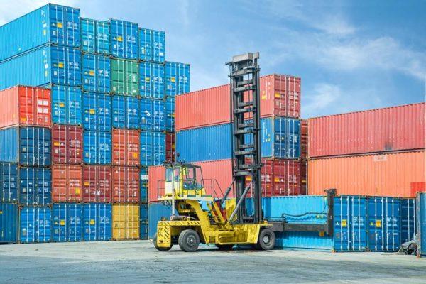 Βρετανία: Καταγγελίες για κινδύνους στον εφοδιασμό της χώρας με τρόφιμα