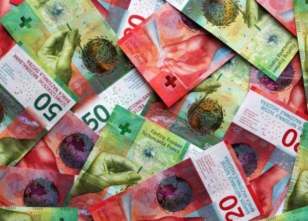 Out-of-Court Deal for Greek Swiss-Franc Loans Worth Billions