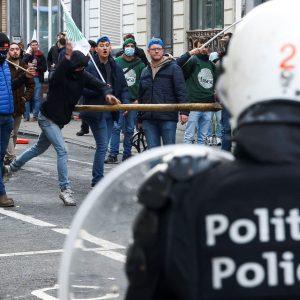 Μπλόκα σε Ελλάδα και… Βρυξέλλες